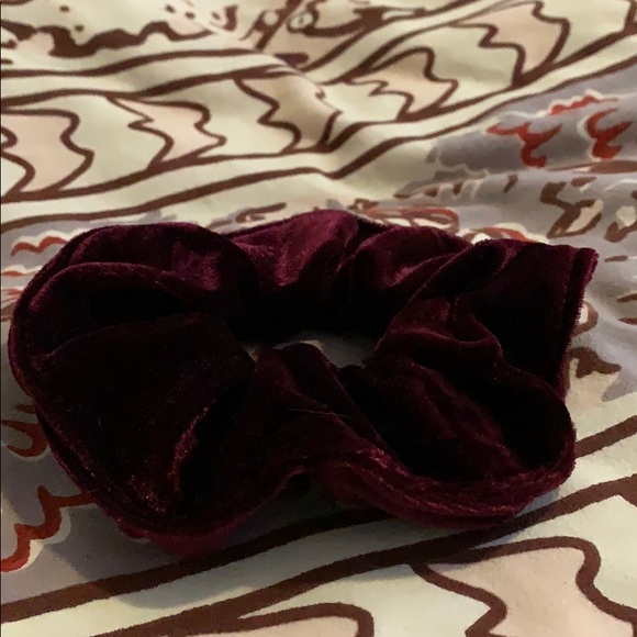 Red Velvet Scrunchie - Picture 2 of 3